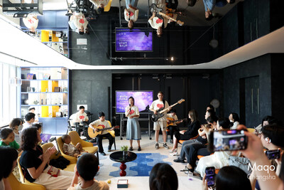 Unable to view the image, Please provide a valid URL.