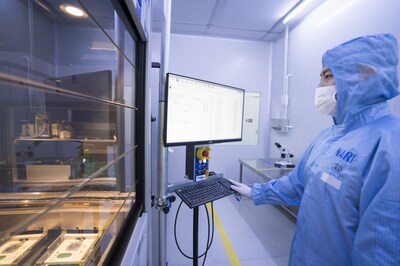 Unable to view the image, Please provide a valid URL.