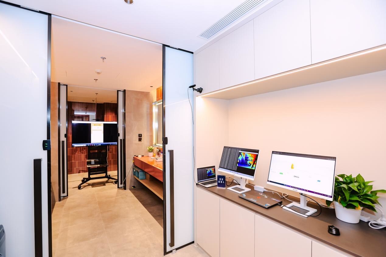 Unable to view the image, Please provide a valid URL.