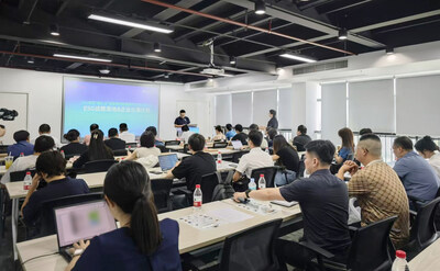 Unable to view the image, Please provide a valid URL.