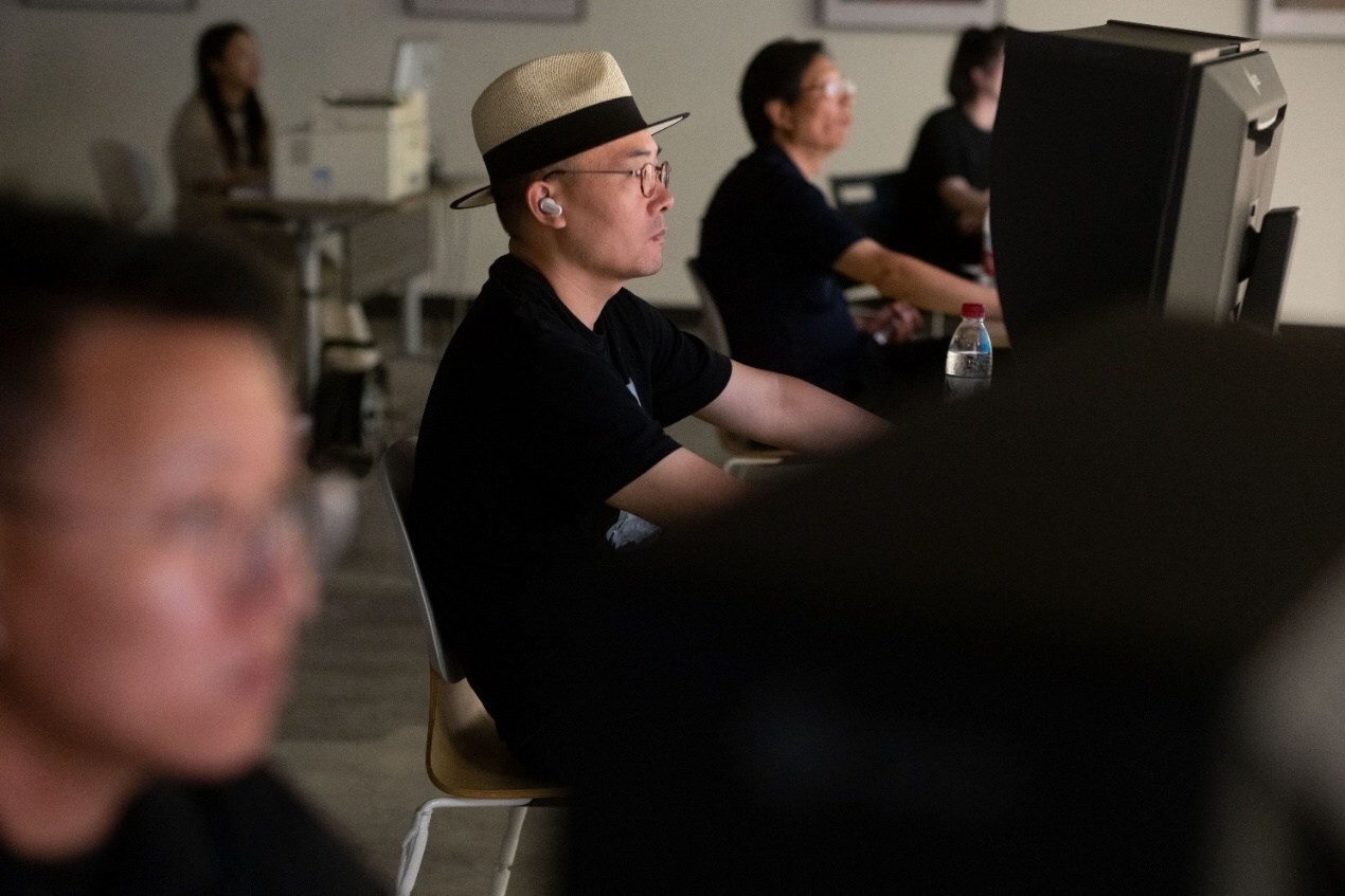 Unable to view the image, Please provide a valid URL.