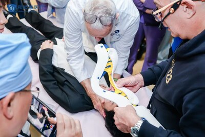 Unable to view the image, Please provide a valid URL.