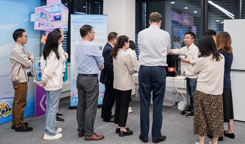 Unable to view the image, Please provide a valid URL.