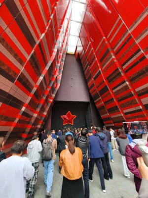 Unable to view the image, Please provide a valid URL.