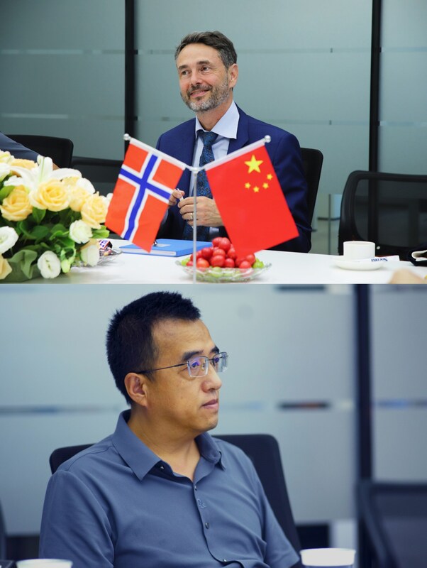 Unable to view the image, Please provide a valid URL.