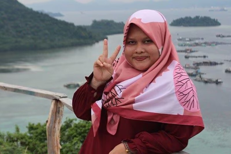 Unable to view the image, Please provide a valid URL.