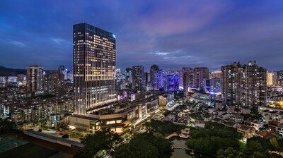 Unable to view the image, Please provide a valid URL.