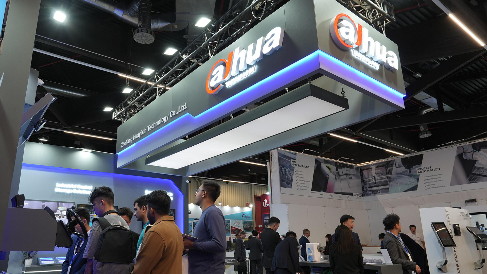 Unable to view the image, Please provide a valid URL.