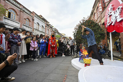 Unable to view the image, Please provide a valid URL.