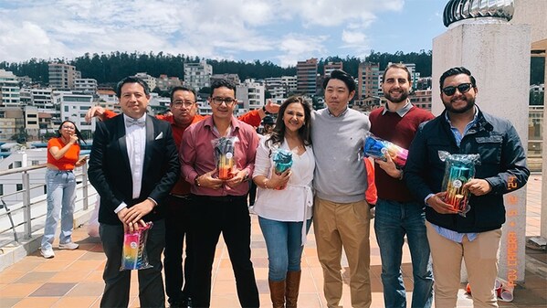 Unable to view the image, Please provide a valid URL.