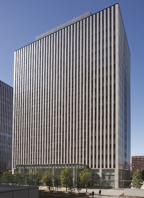 Unable to view the image, Please provide a valid URL.