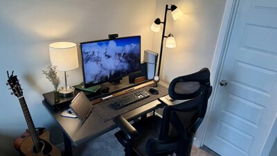 Unable to view the image, Please provide a valid URL.