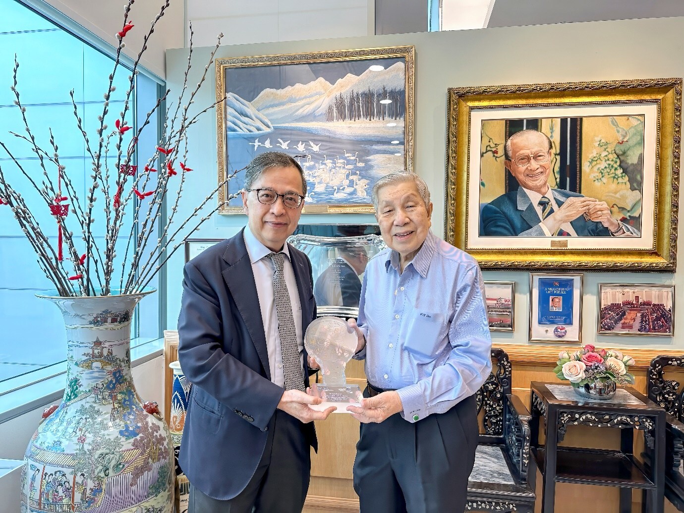 Unable to view the image, Please provide a valid URL.