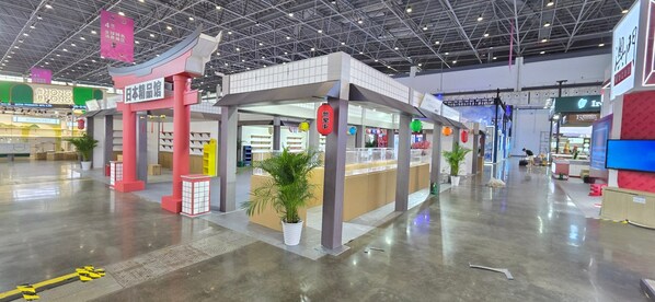 Unable to view the image, Please provide a valid URL.