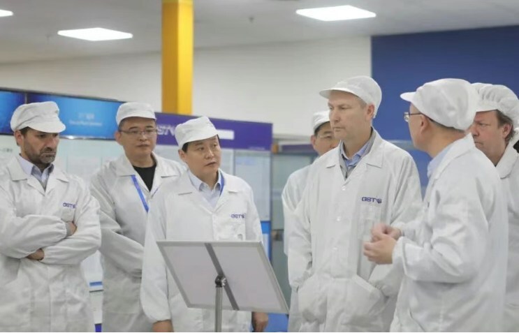 Unable to view the image, Please provide a valid URL.