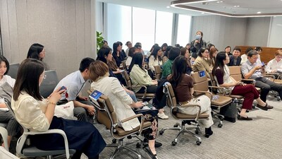 Unable to view the image, Please provide a valid URL.