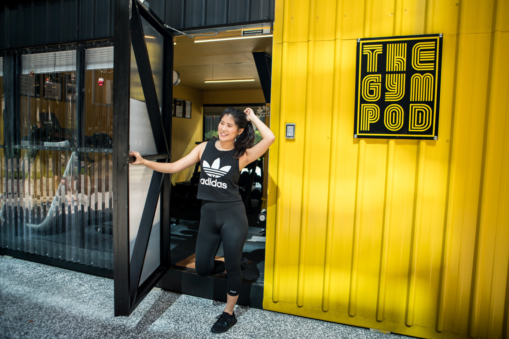 Unable to view the image, Please provide a valid URL.