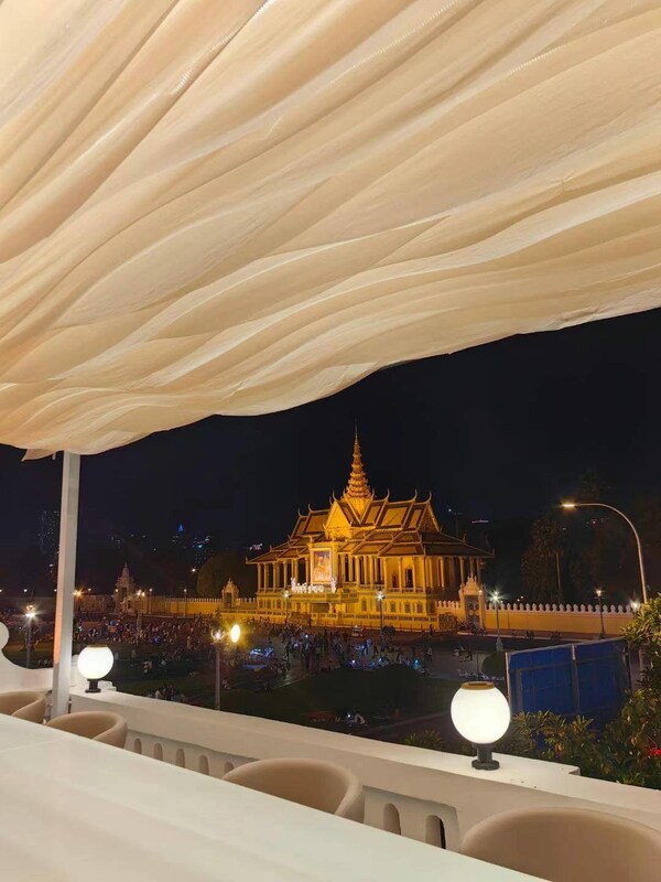 Unable to view the image, Please provide a valid URL.