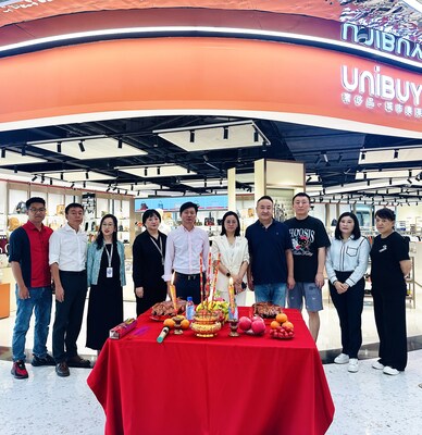 Unable to view the image, Please provide a valid URL.