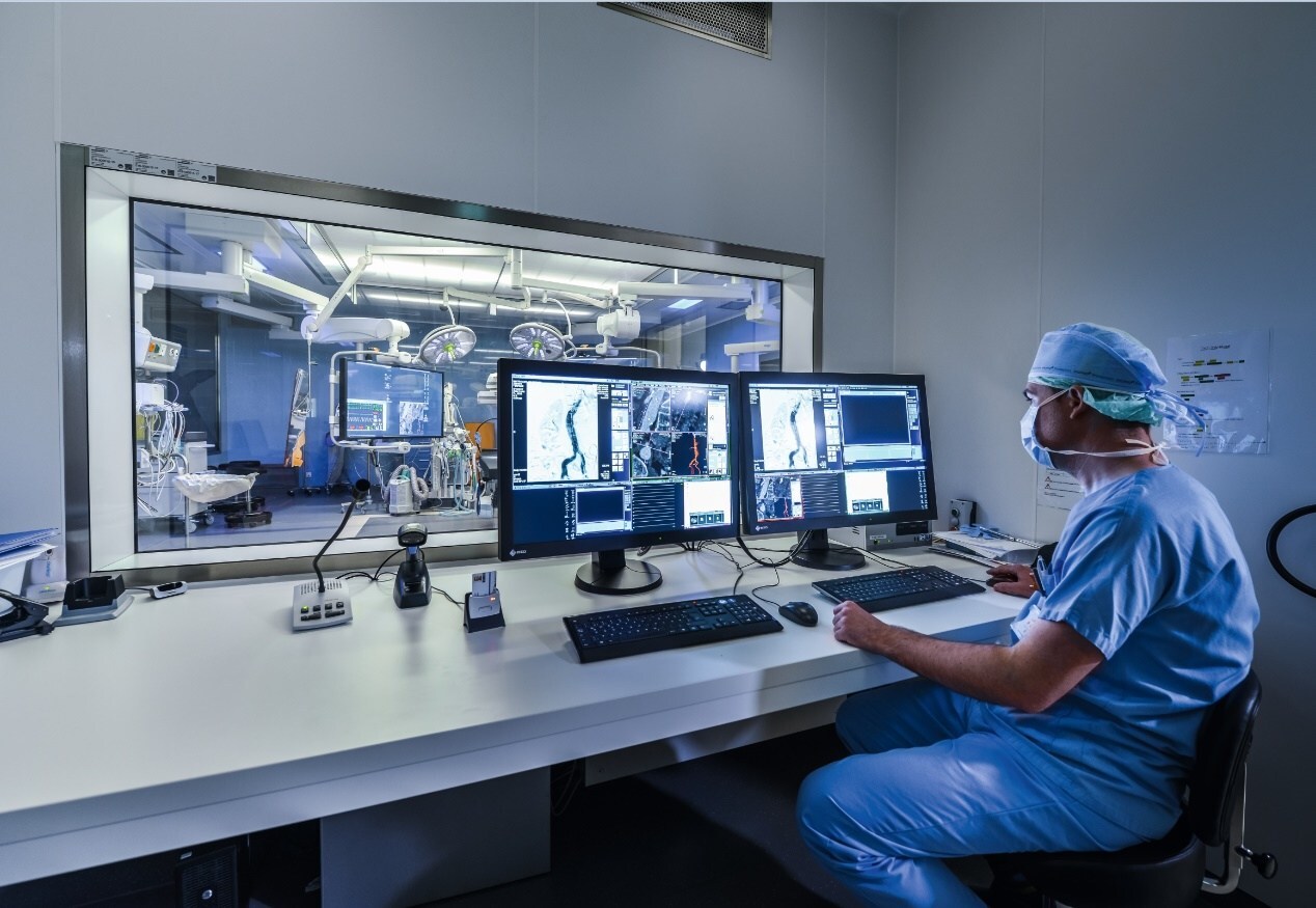 Unable to view the image, Please provide a valid URL.