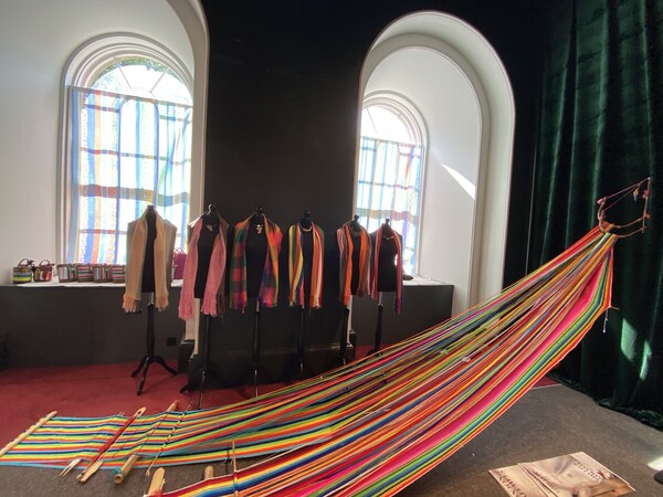 Unable to view the image, Please provide a valid URL.