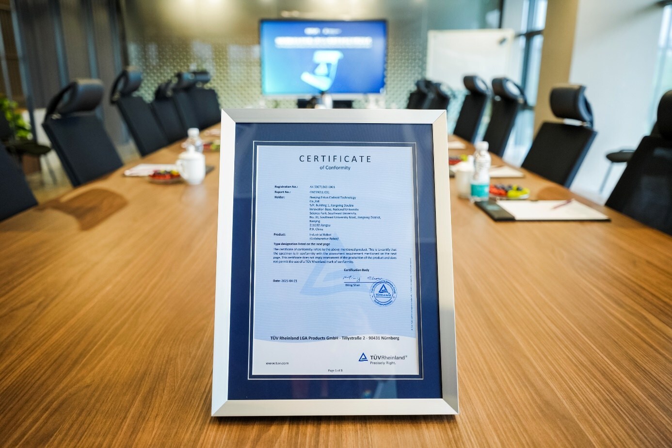 Unable to view the image, Please provide a valid URL.