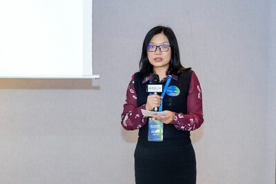 Unable to view the image, Please provide a valid URL.