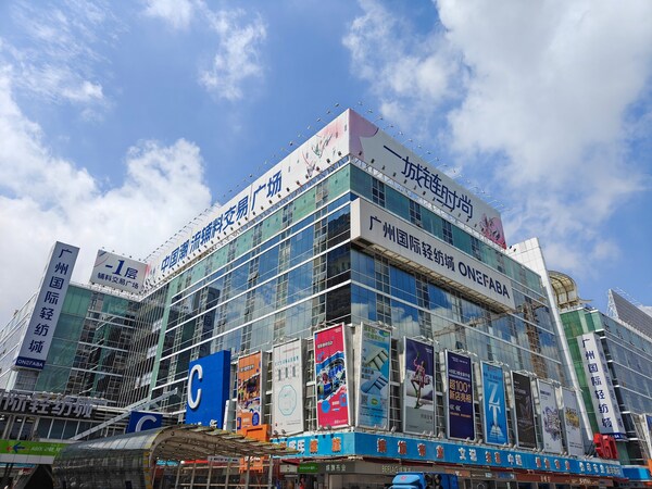 Unable to view the image, Please provide a valid URL.