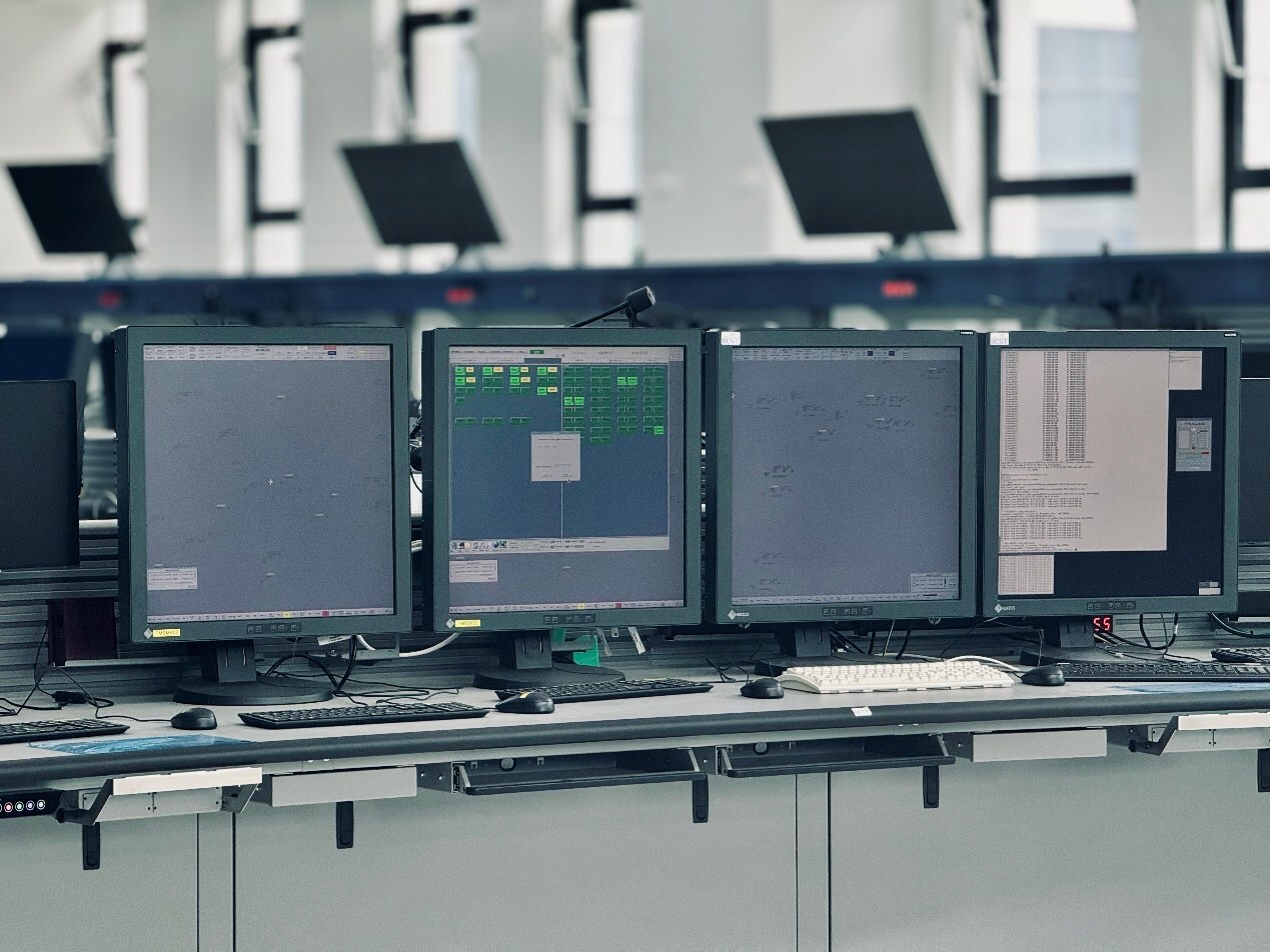 Unable to view the image, Please provide a valid URL.