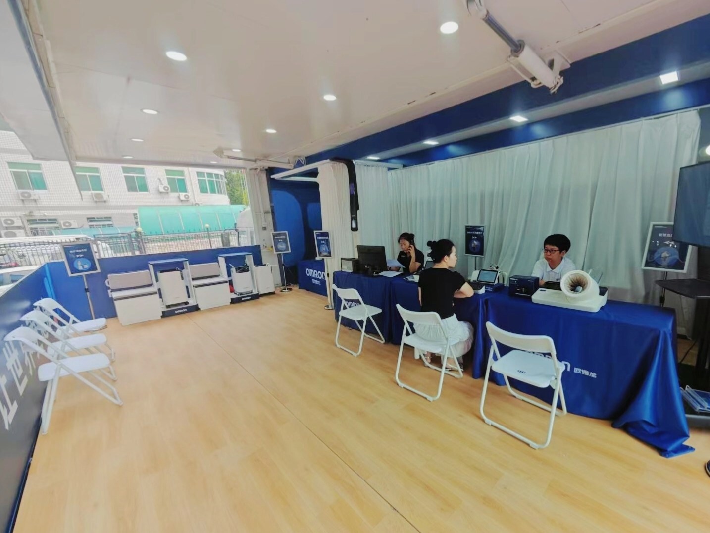 Unable to view the image, Please provide a valid URL.