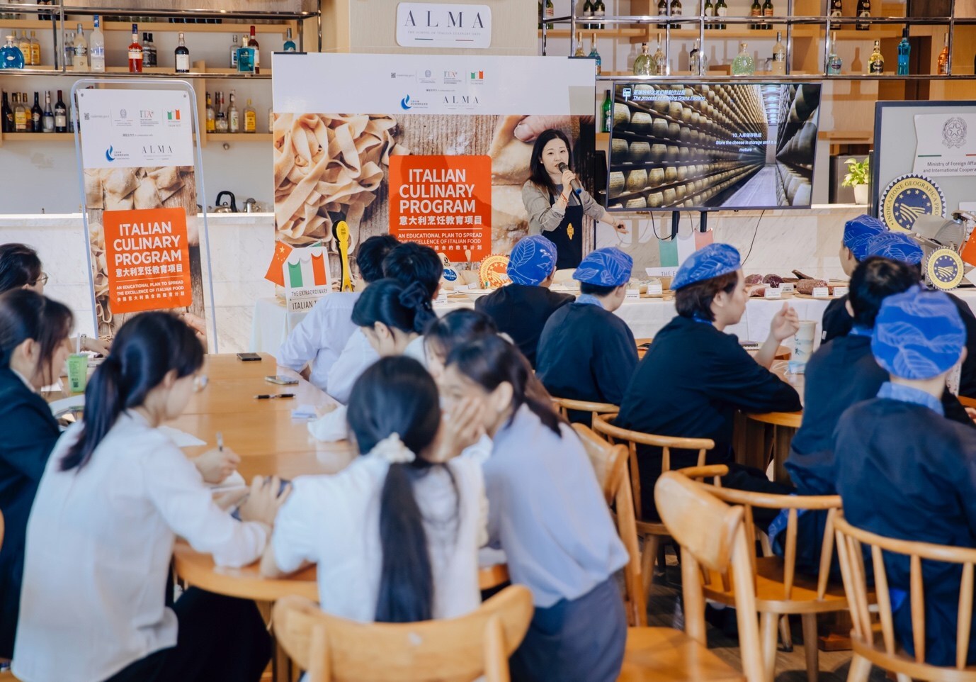 Unable to view the image, Please provide a valid URL.