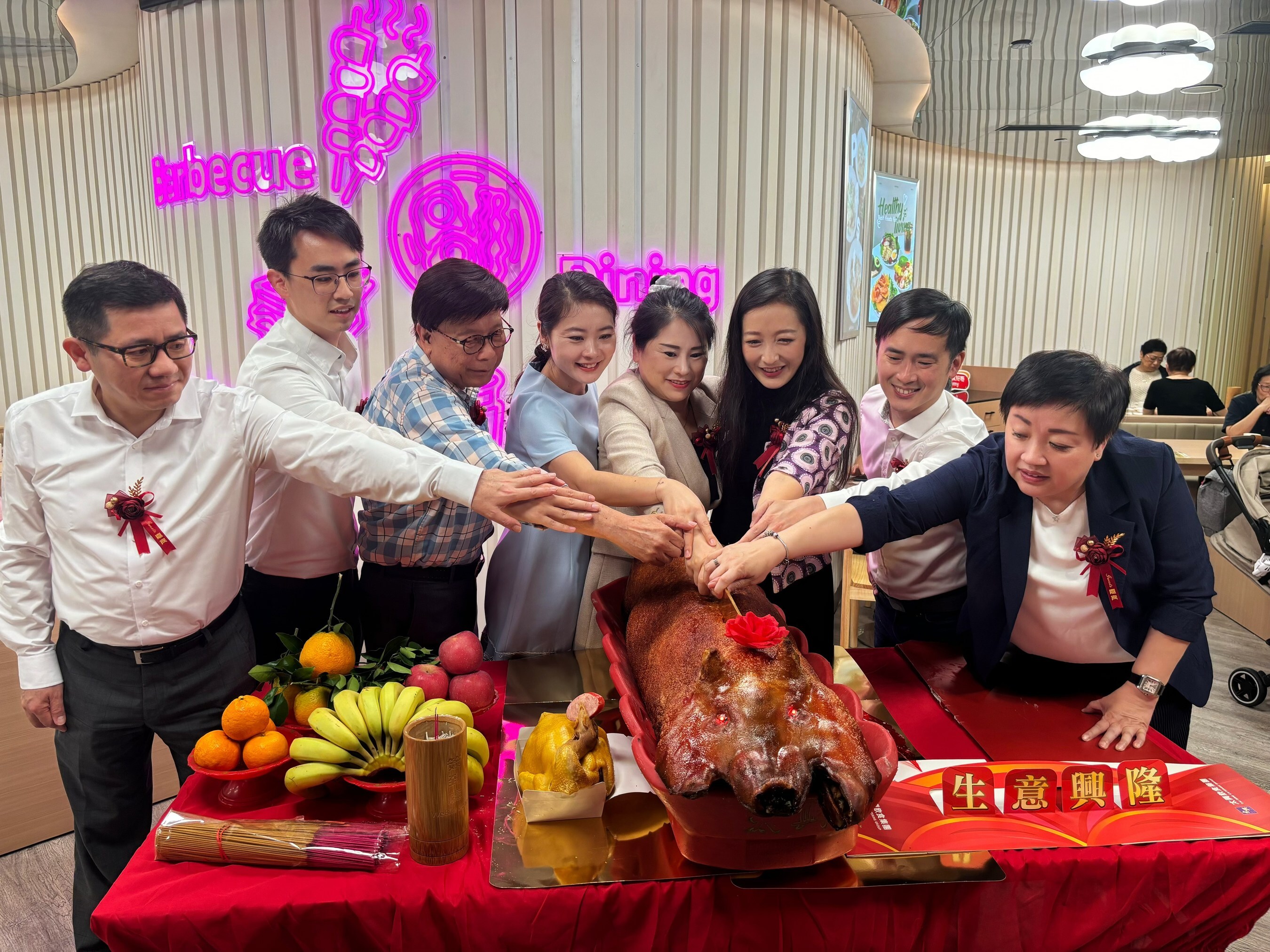 Unable to view the image, Please provide a valid URL.