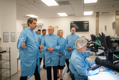 Unable to view the image, Please provide a valid URL.