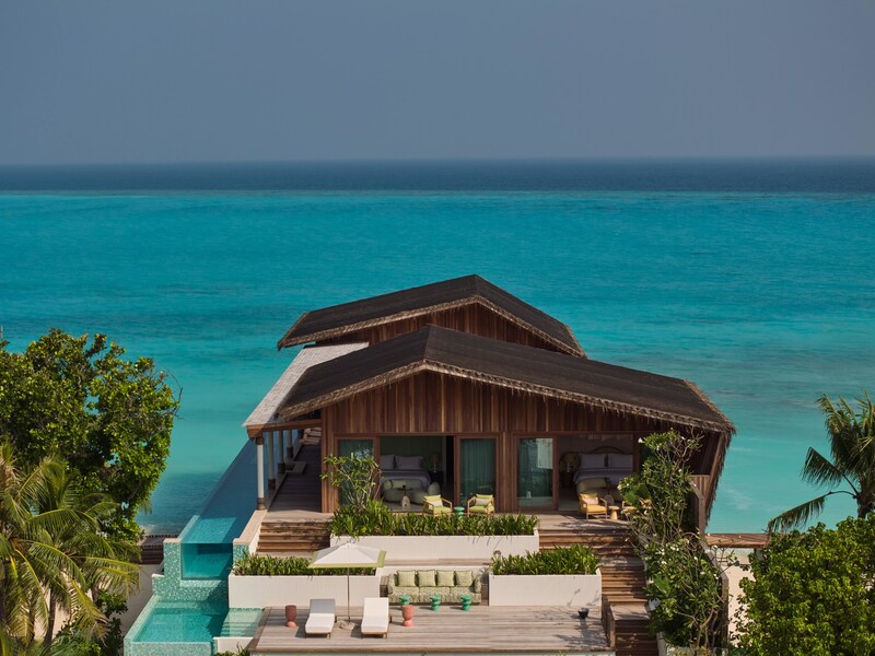 Unable to view the image, Please provide a valid URL.