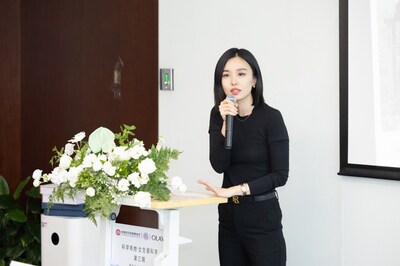 Unable to view the image, Please provide a valid URL.