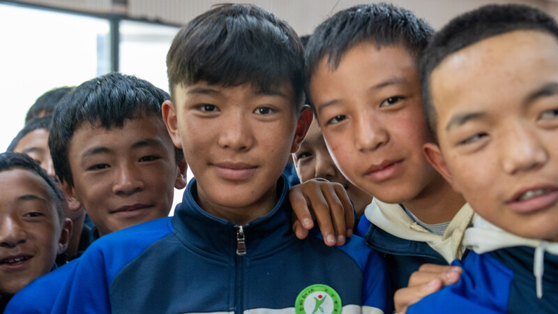 Unable to view the image, Please provide a valid URL.