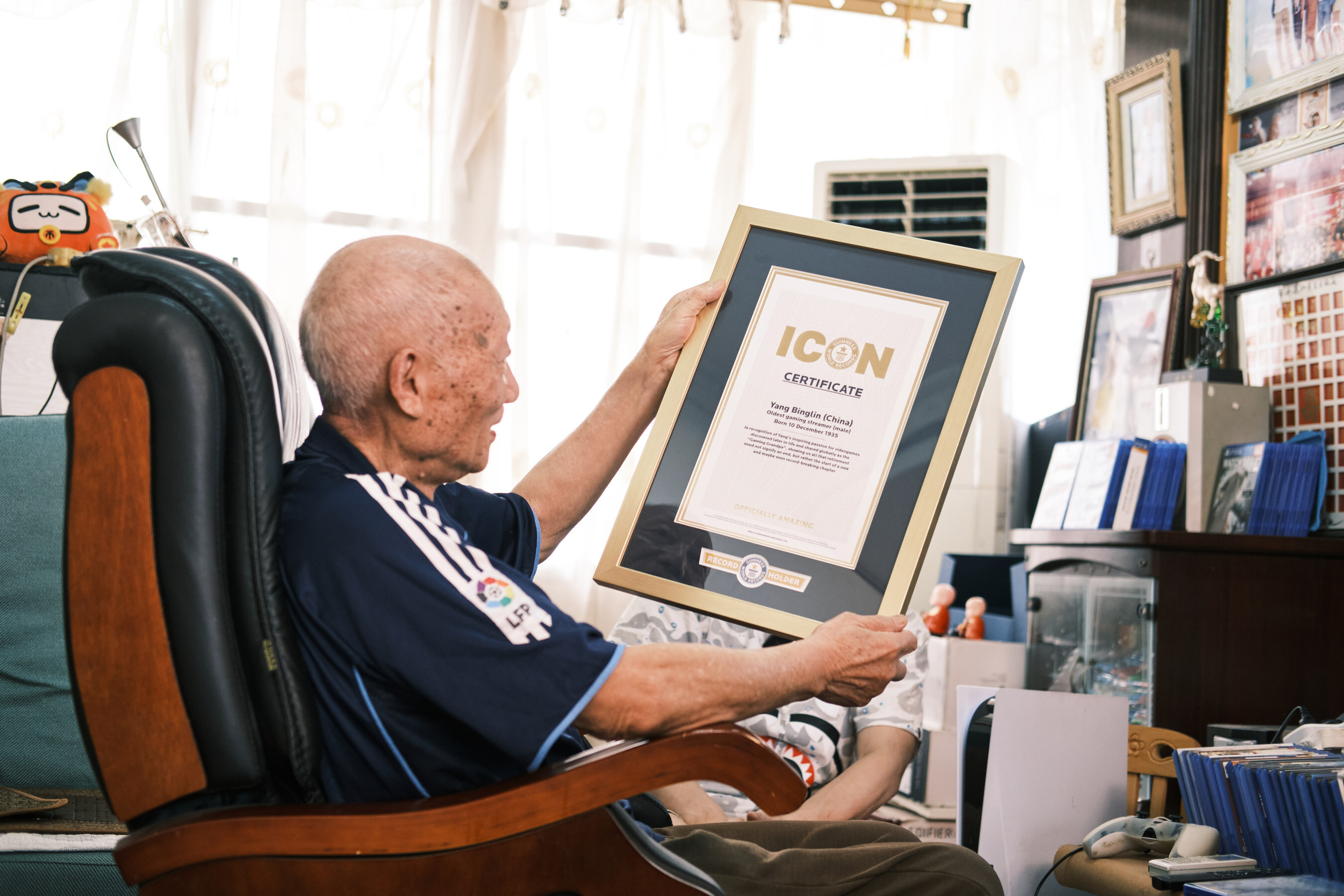 Unable to view the image, Please provide a valid URL.