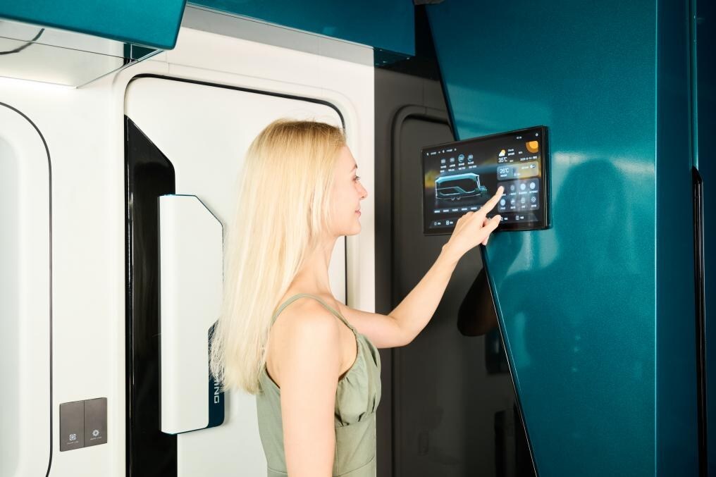 Unable to view the image, Please provide a valid URL.