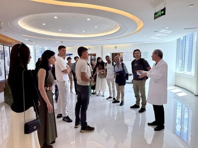 Unable to view the image, Please provide a valid URL.