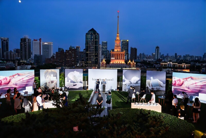 Unable to view the image, Please provide a valid URL.