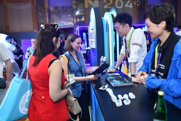 Unable to view the image, Please provide a valid URL.