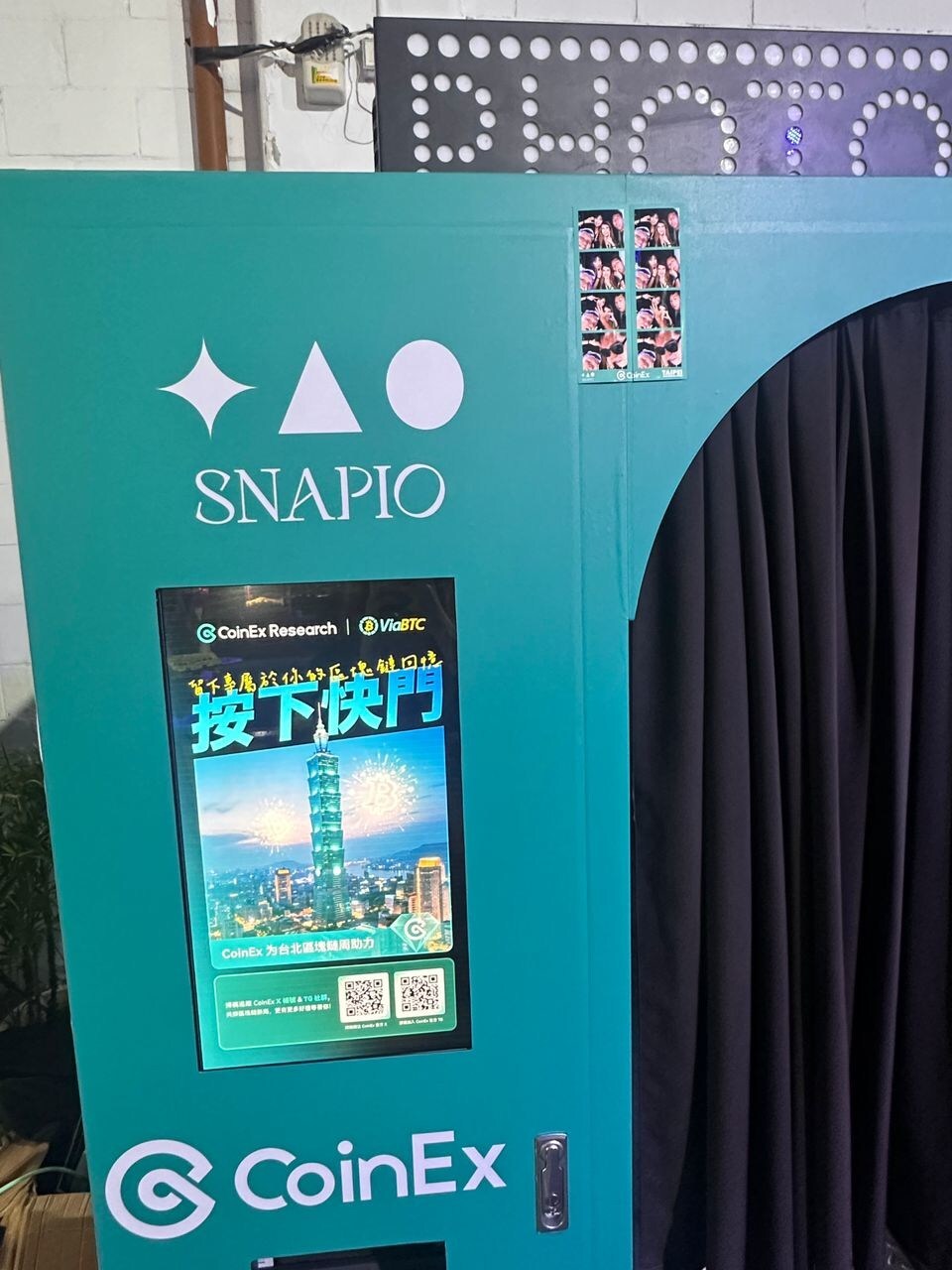 Unable to view the image, Please provide a valid URL.