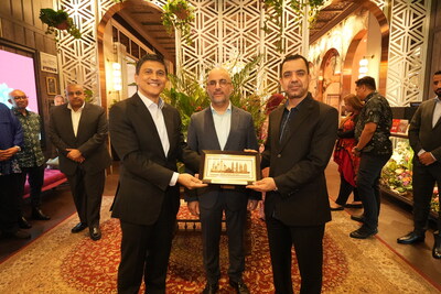 Unable to view the image, Please provide a valid URL.