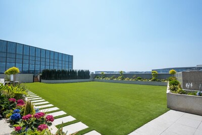 Unable to view the image, Please provide a valid URL.