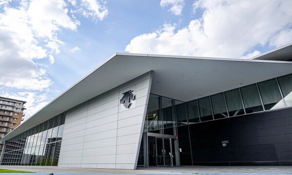 Unable to view the image, Please provide a valid URL.