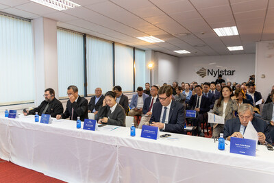 Unable to view the image, Please provide a valid URL.