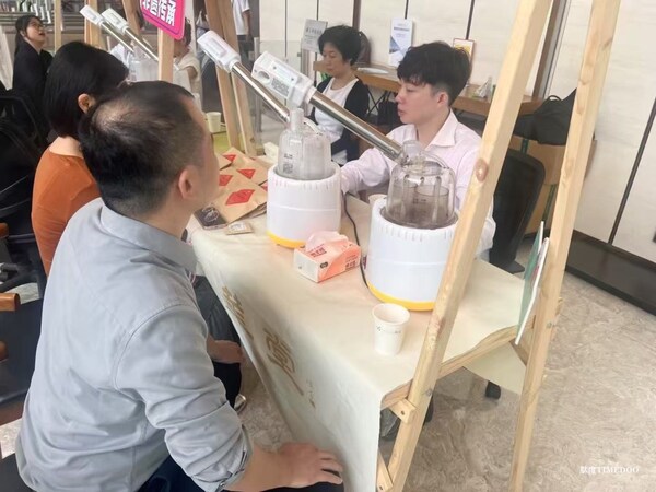 Unable to view the image, Please provide a valid URL.