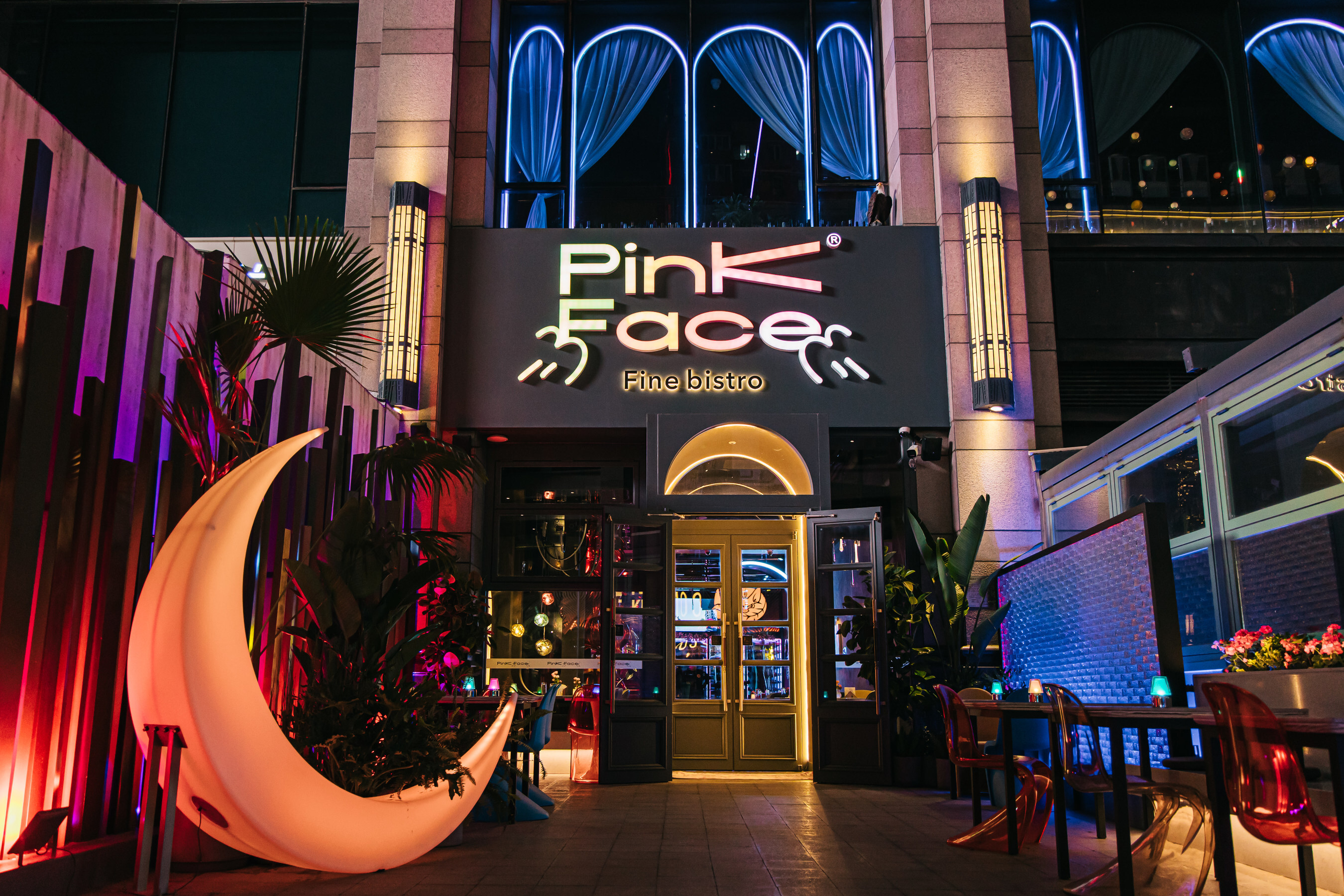 Unable to view the image, Please provide a valid URL.