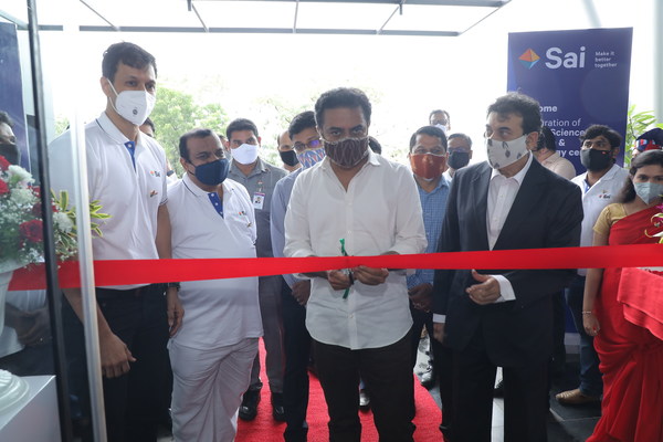 Inauguration of Sai Life Sciences’ New Research & Technology Centre. Seen in the picture from left to right – Krishna Kanumuri, CEO & MD Sai Life Sciences, Sri K T Rama Rao, Hon'ble Minister for IT, Industries, MA & UD and Jayesh Ranjan, Principal Secretary to Government Industries and Commerce