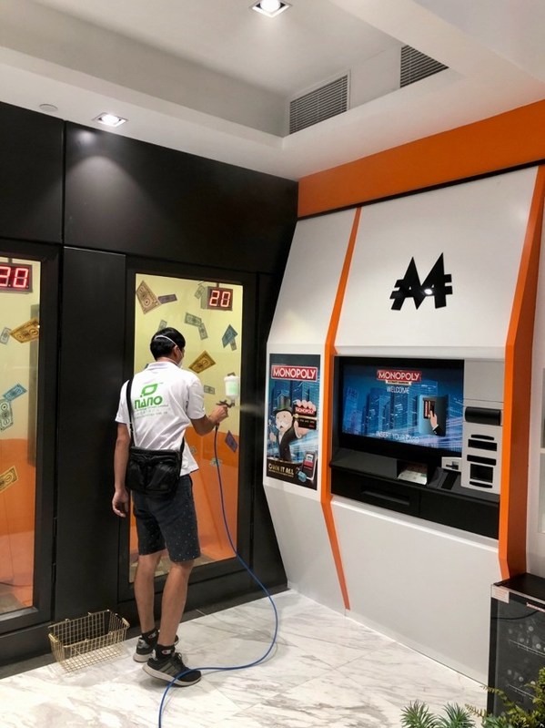 MONOPOLY DREAMSTM Hong Kong deploys a high-tech nanometer level microbial-contact-killing technology Japan Nano Super Protect Catalytic Coating as the venue’s 24-hour interior and exterior sterilization solution.